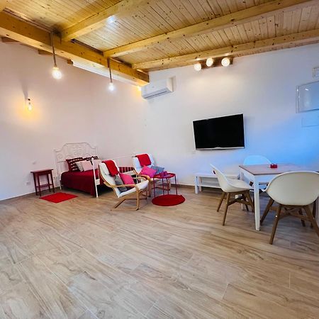Rosa Rooms, Habitacion Con Bano Privado Pozuelo de Alarcón Eksteriør billede